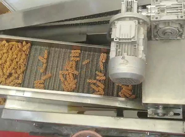 麻花機生產線